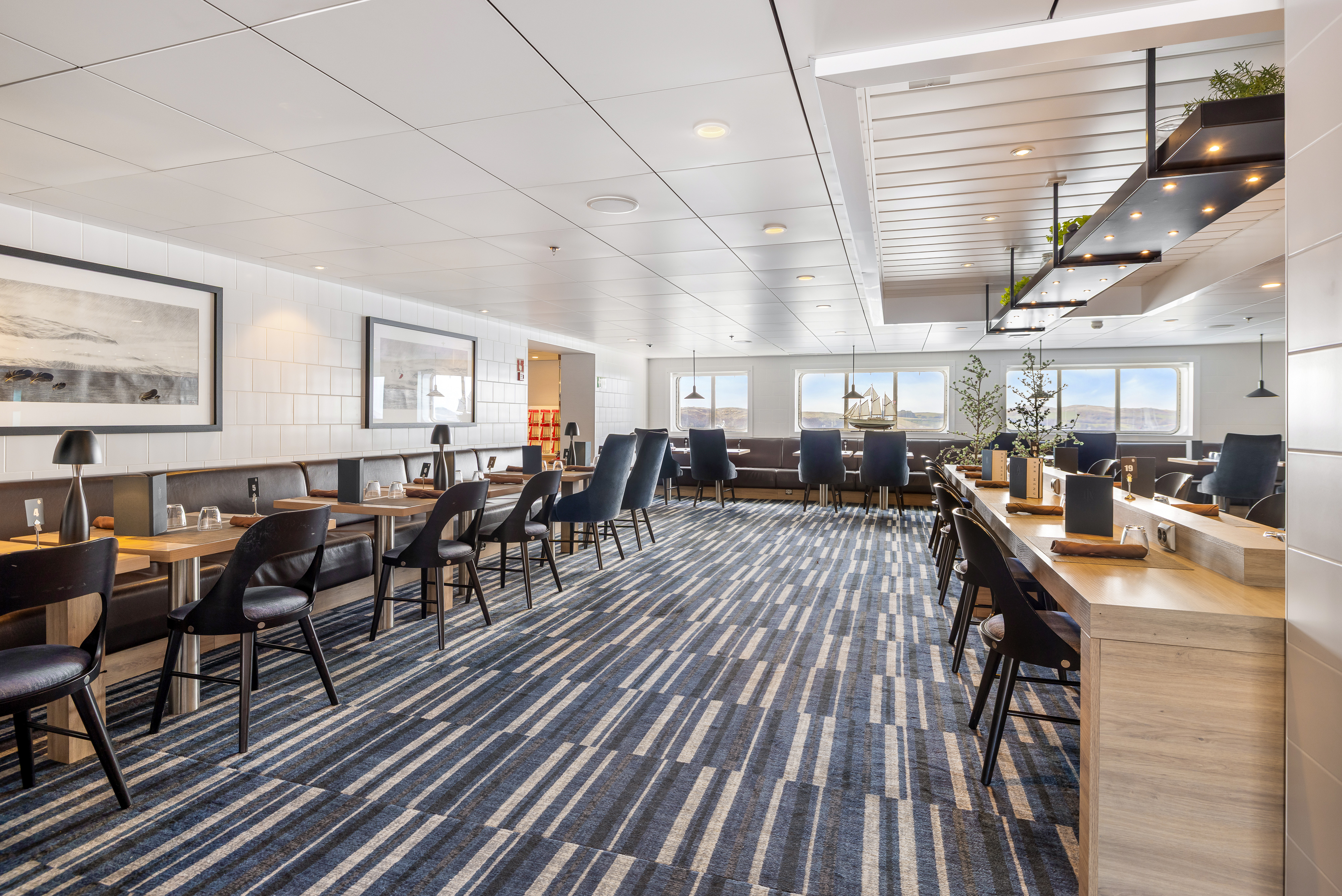 MS Spitsbergen - Brygga Bistro